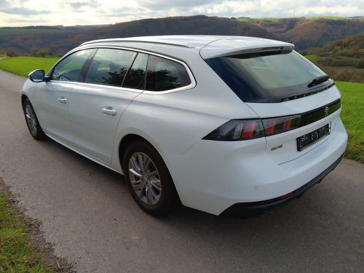 WhatsApp Image 2024-07-17 à 13.48.48_fb282d78.jpg